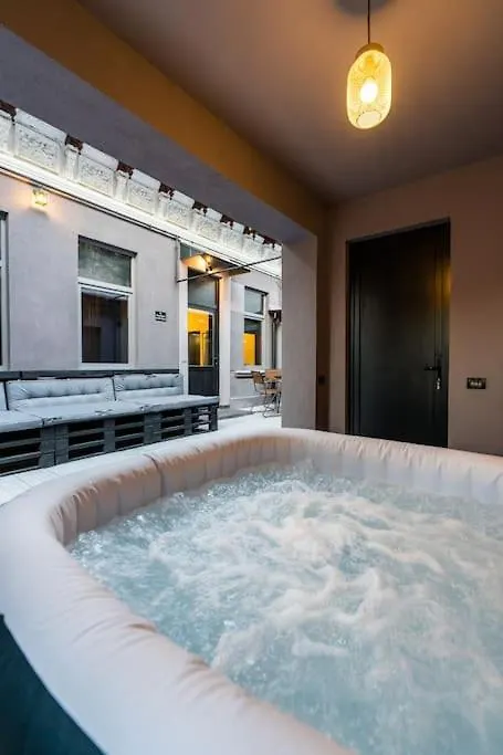 Downtown Victoriei Flat With Garden And Jacuzzi Apartment Bucharest Romania