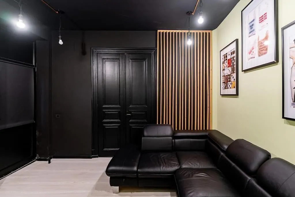 Downtown Victoriei Flat With Garden And Jacuzzi Apartment Bucharest